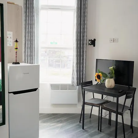 Apartment Bright And Spacious In *